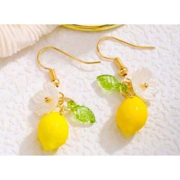 Lemon Pierced Earrings - Picture 4 of 4